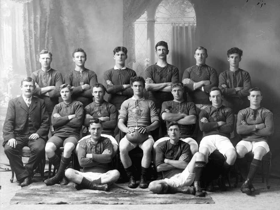 Black and white photgraph of the Rovers Football Club, 1913.
