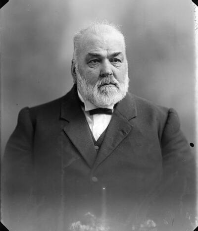 Black and white photo of Mr Knapp.